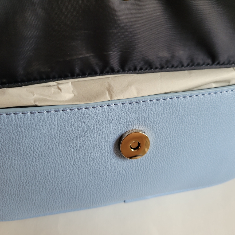Blue Tommy Hilfiger Crossbody Bag - Picture 5 of 9